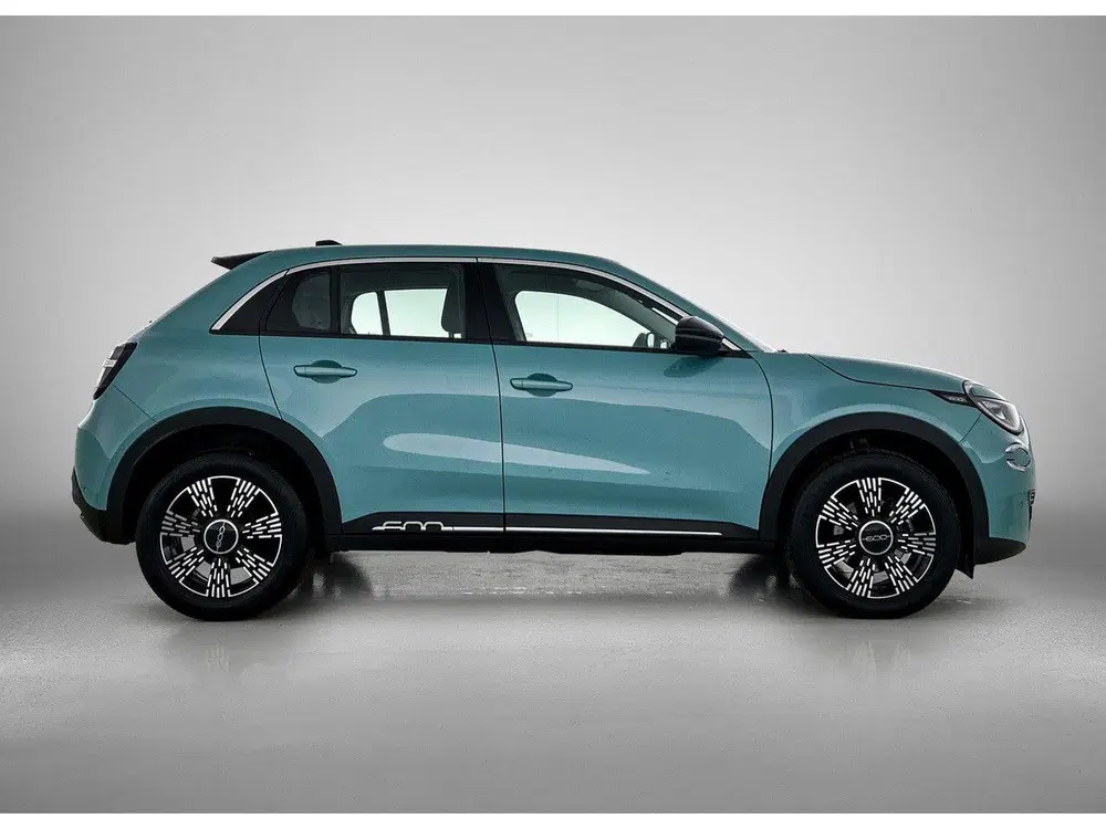 Fiat 600 Urban 110pk Hybrid Automaat uit 2025, foto 6