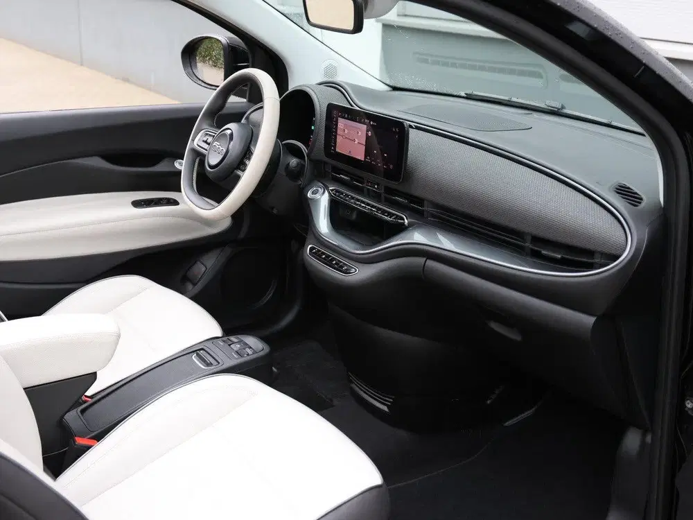Fiat 500C La Prima 42 kWh uit 2024, foto 11