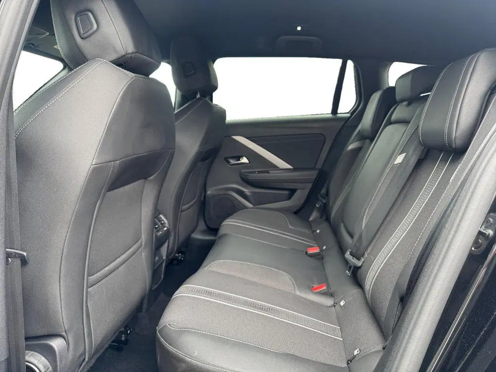 Opel Astra ST GS 1.2 Turbo Hybrid 145pk uit 2025, foto 14