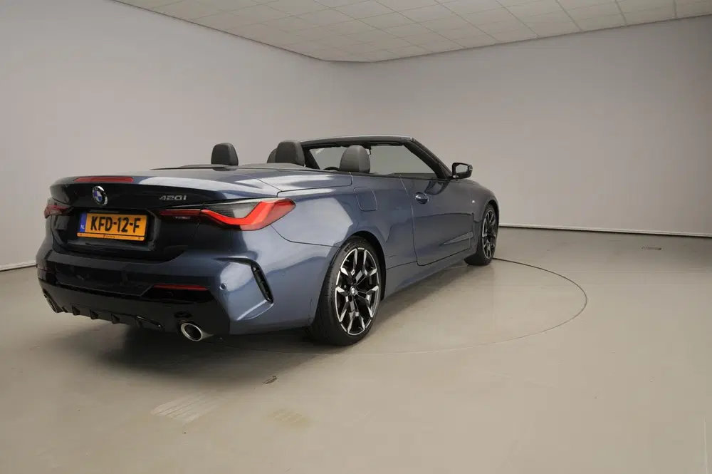 BMW 4-serie Cabrio 420i uit 2026, foto 2