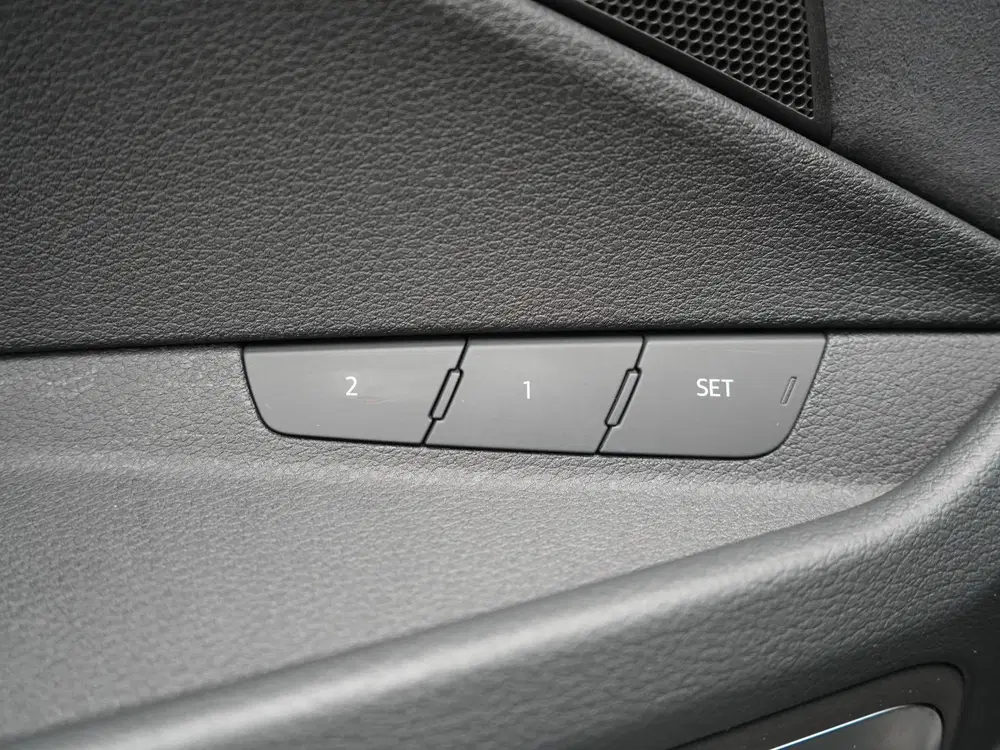 Audi Q8 e-tron 55 quattro S Edition Competition 115 kWh D uit 2023, foto 11