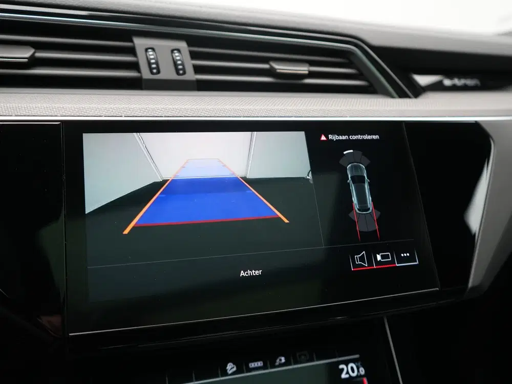 Audi Q8 e-tron 55 quattro S Edition Competition 115 kWh D uit 2023, foto 14