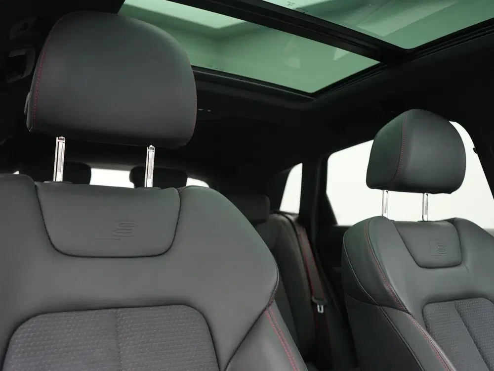 Audi Q8 e-tron 55 quattro S Edition Competition 115 kWh D uit 2023, foto 5