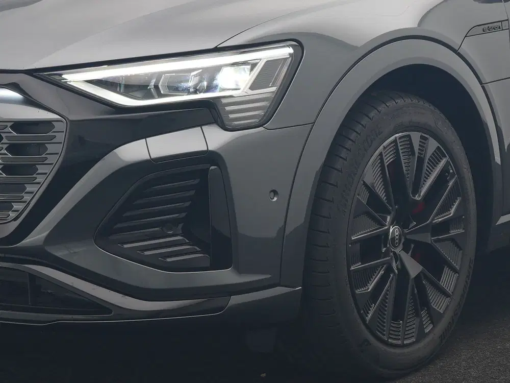 Audi Q8 e-tron 55 quattro S Edition Competition 115 kWh D uit 2023, foto 7