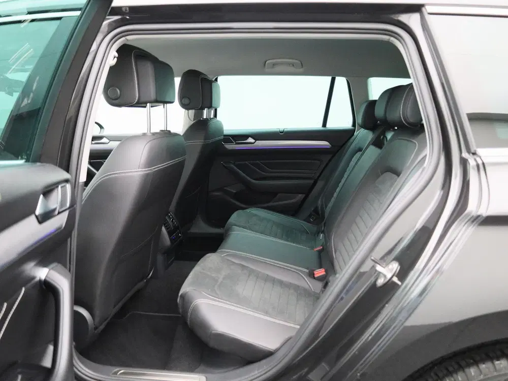 Volkswagen Passat 1.4 TSI DSG6 GTE Business uit 2022, foto 10