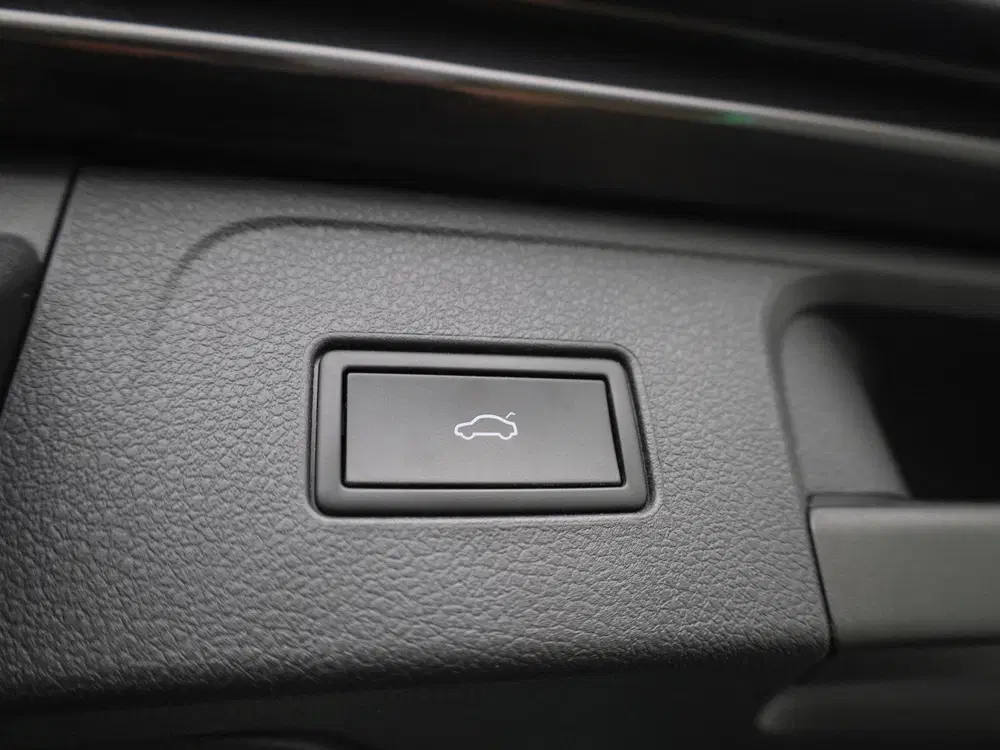 Volkswagen Passat 1.4 TSI DSG6 GTE Business uit 2022, foto 12