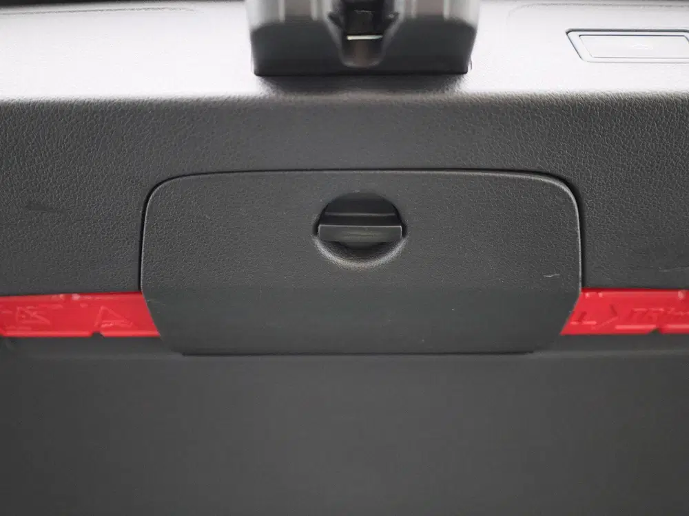Volkswagen Passat 1.4 TSI DSG6 GTE Business uit 2022, foto 13