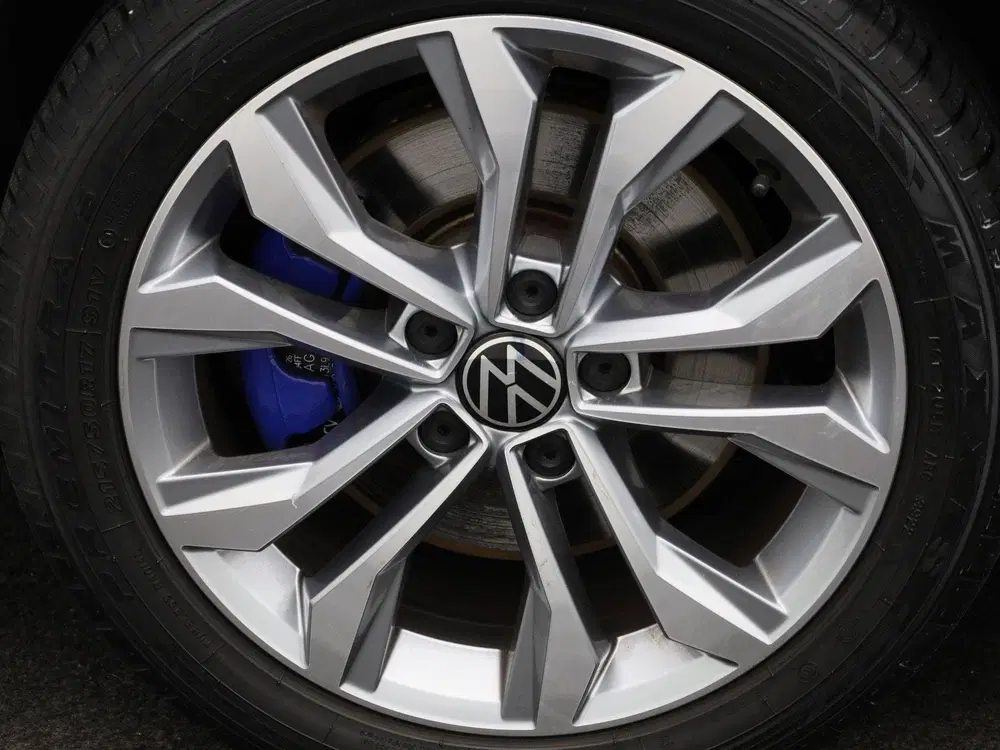 Volkswagen Passat 1.4 TSI DSG6 GTE Business uit 2022, foto 14