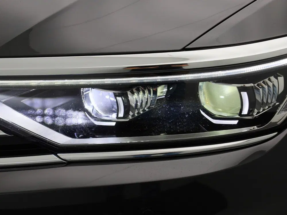 Volkswagen Passat 1.4 TSI DSG6 GTE Business uit 2022, foto 15