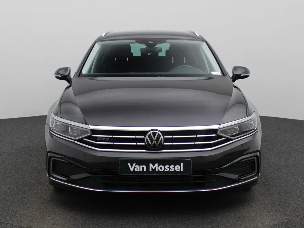 Volkswagen Passat 1.4 TSI DSG6 GTE Business uit 2022, foto 3