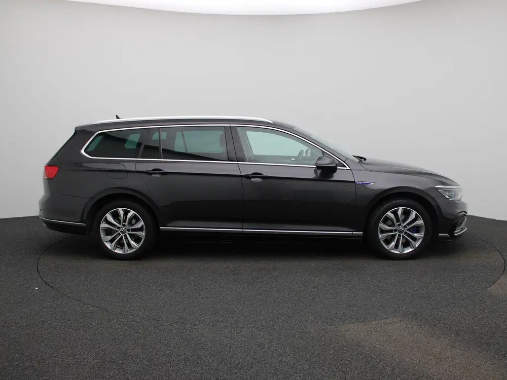 Volkswagen Passat 1.4 TSI DSG6 GTE Business uit 2022, foto 6