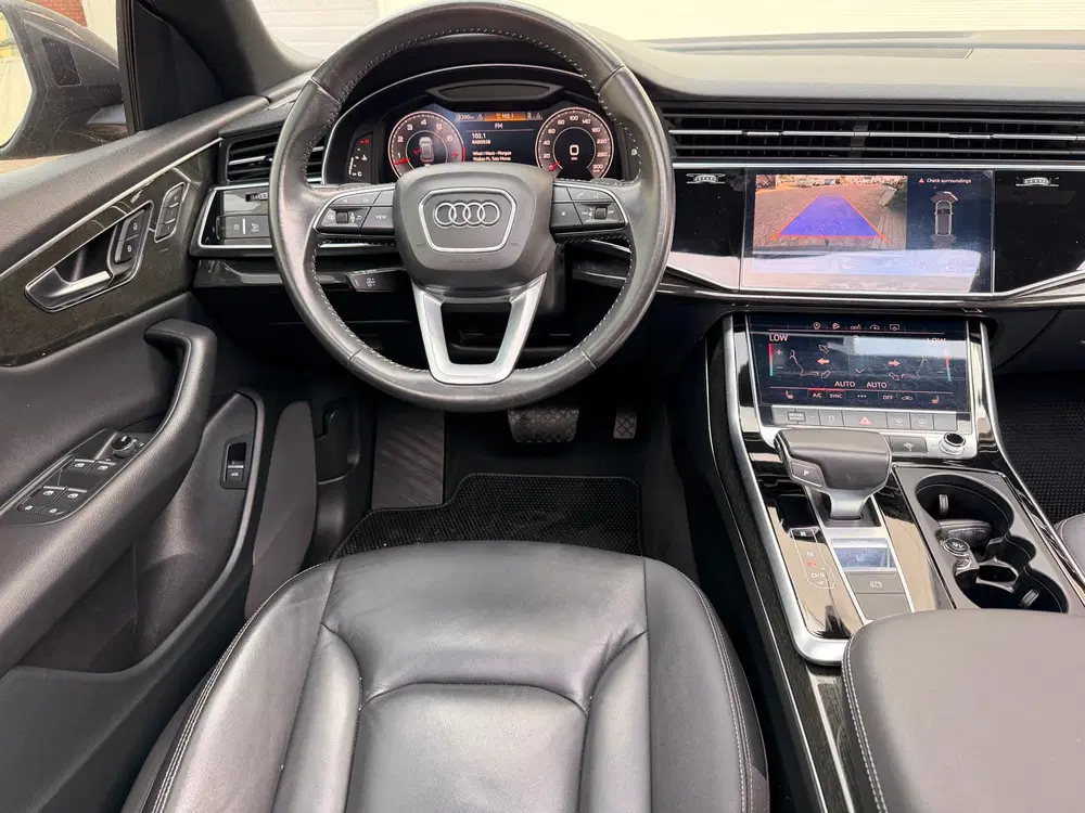 Audi Q8 55 TFSI S Line uit 2019, foto 13