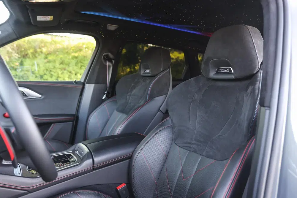 BMW XM PHEV uit 2024, foto 14