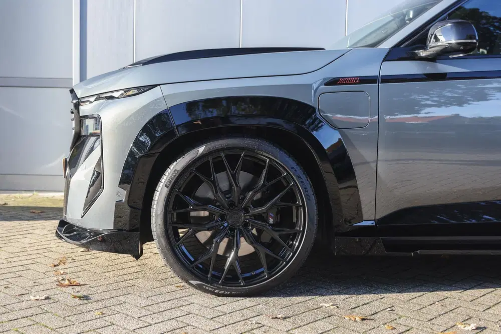 BMW XM PHEV uit 2024, foto 4
