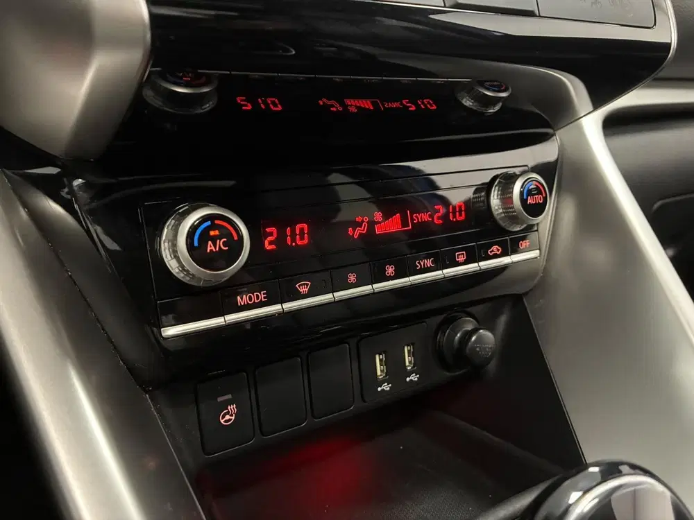 Mitsubishi Eclipse Cross 2.4 PHEV Instyle uit 2023, foto 13