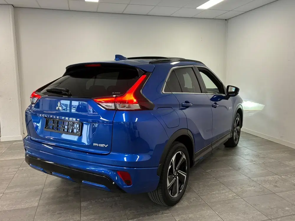 Mitsubishi Eclipse Cross 2.4 PHEV Instyle uit 2023, foto 2