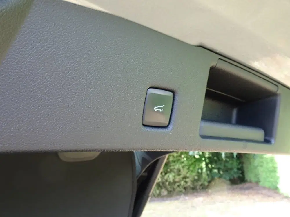 Ford Kuga 2.5 PHEV ST-Line X met Panodak AGR Stoelen uit 2023, foto 14