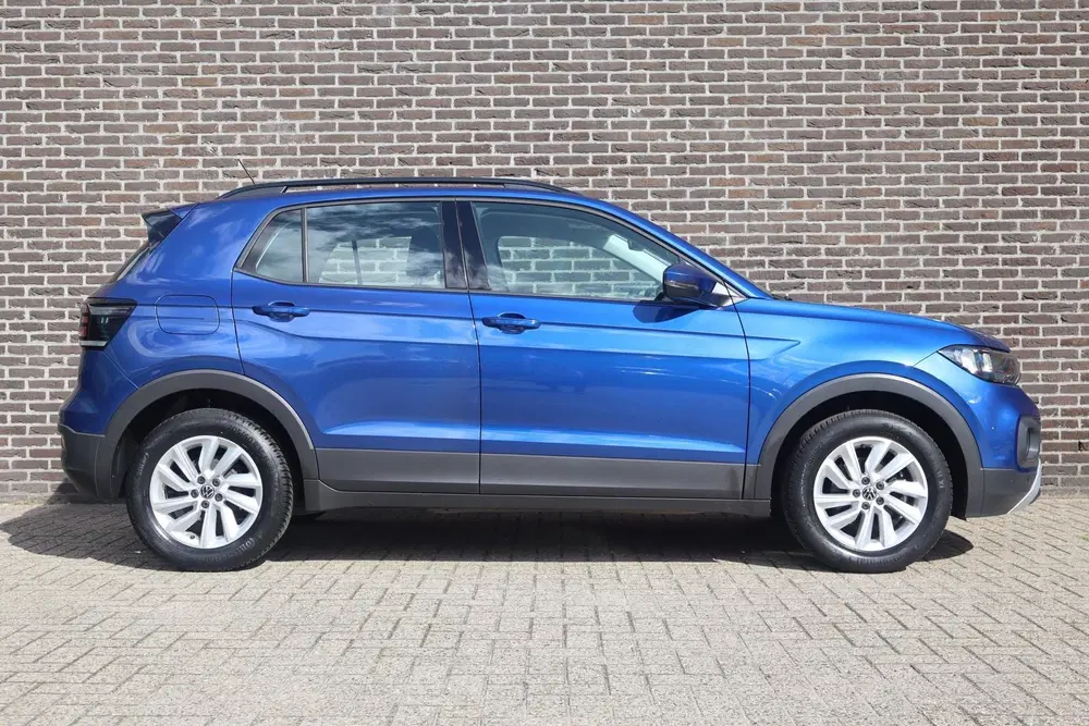 Volkswagen T-Cross 1.0 TSI 95pk Life uit 2021, foto 3