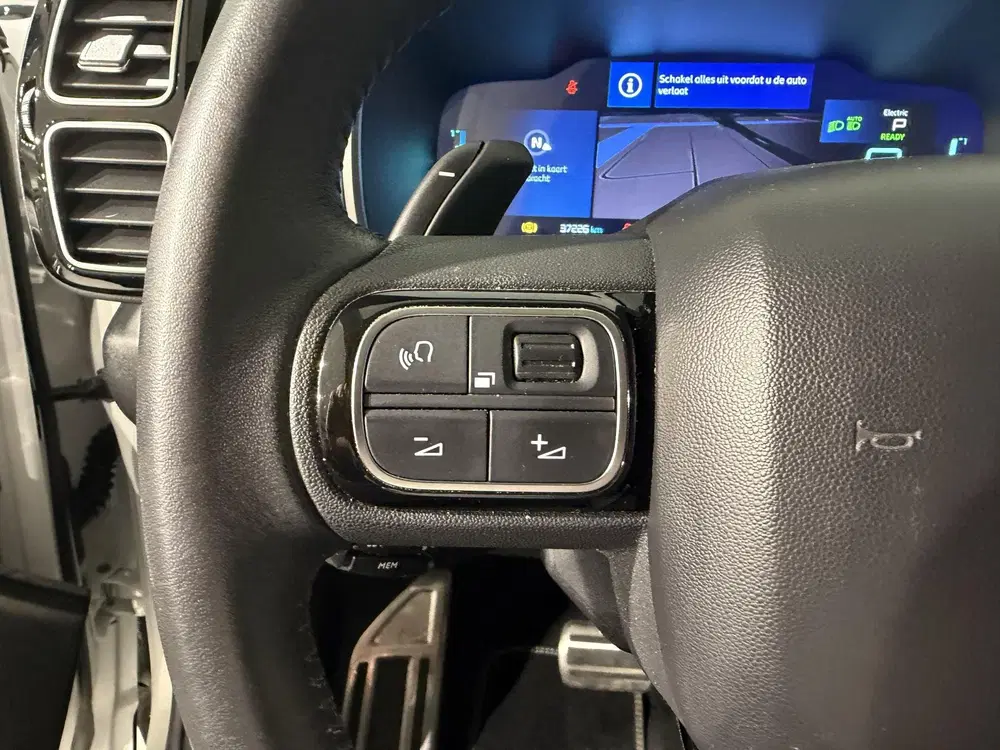 Citroën C5 Aircross Citroen C5 Aircross 1.6 Plug-in Hybrid 180 uit 2023, foto 7