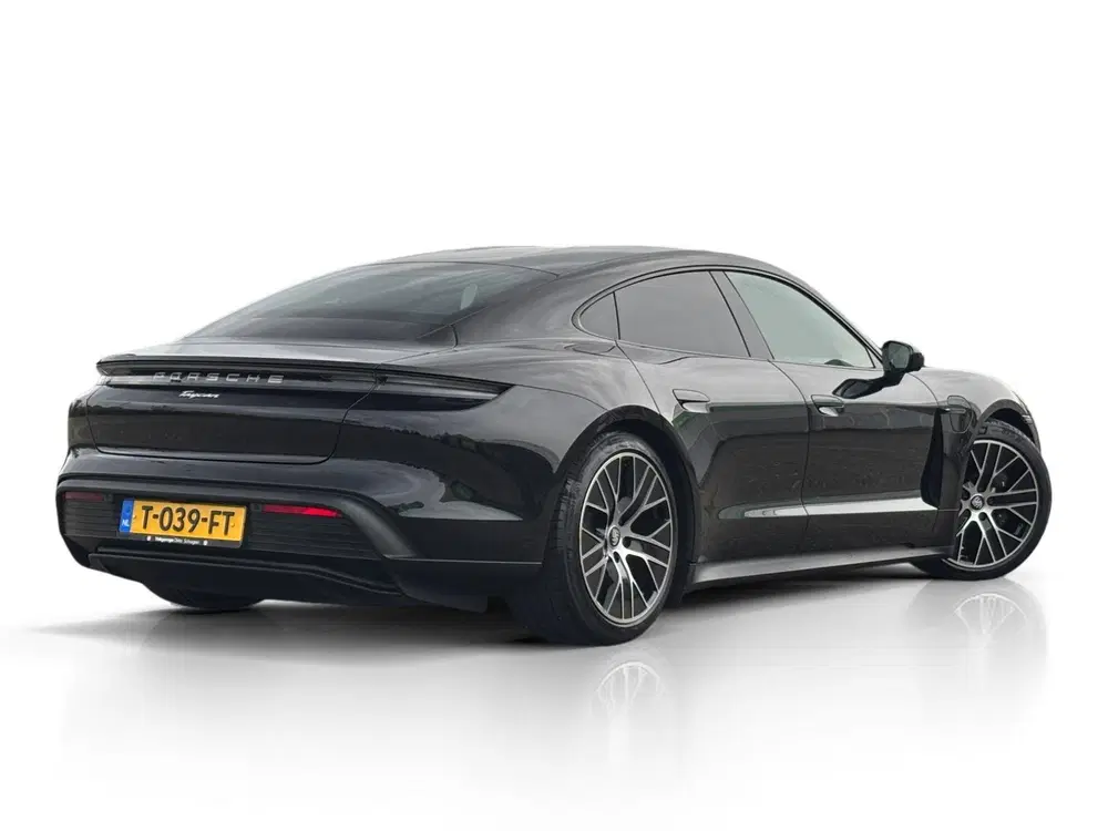 Porsche Taycan Performance 84 kWh ✅ Luchtvering ✅ 360 uit 2023, foto 2