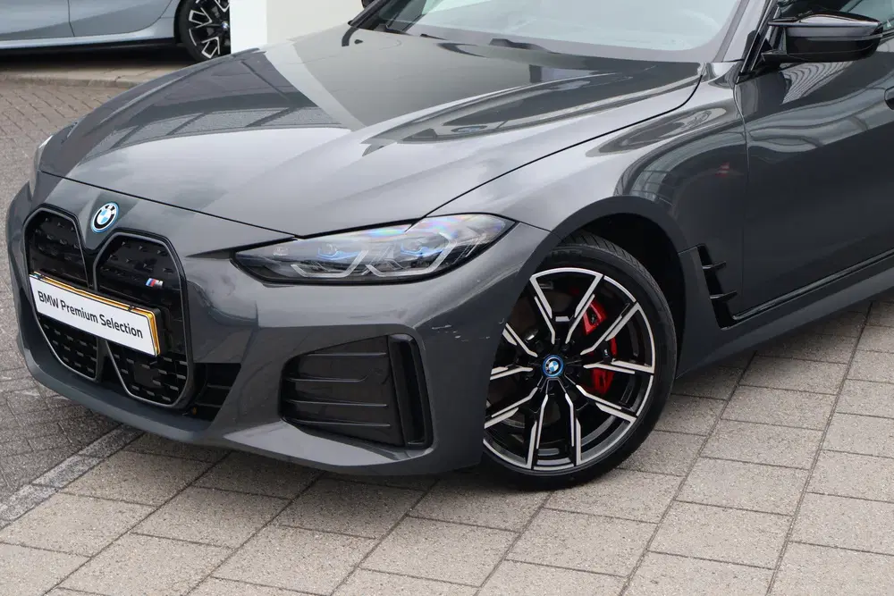 BMW i4 M50 High Executive M Sport uit 2023, foto 2