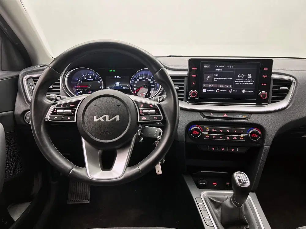 Kia Ceed 1.0 T-GDi DynamicLine uit 2023, foto 7