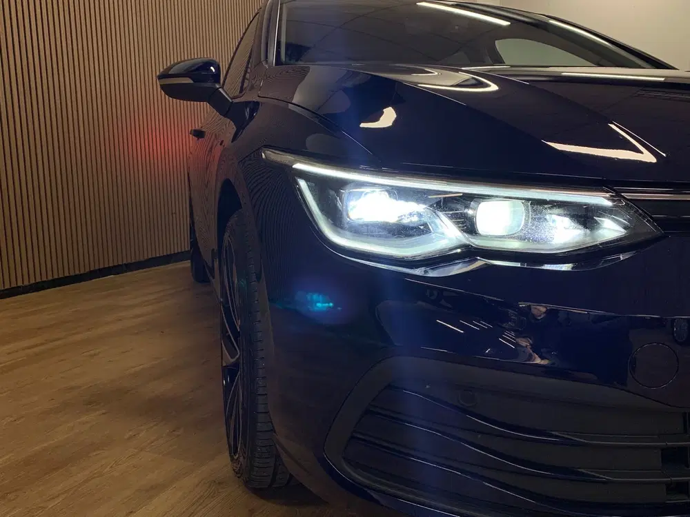 Volkswagen Golf 1.5 eTSI R-Line uit 2020, foto 5