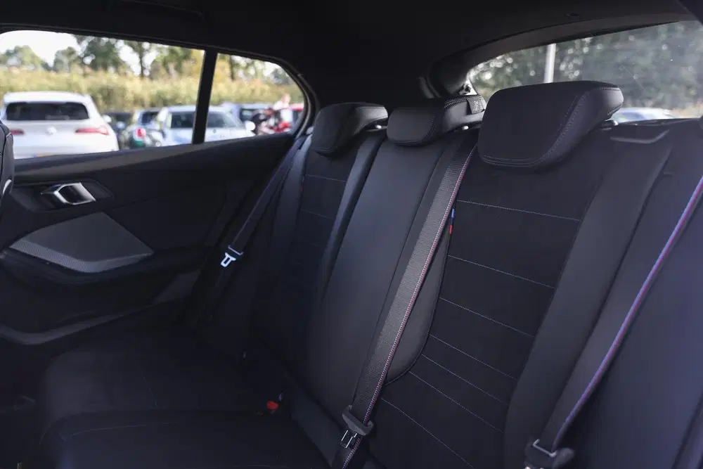 BMW 1-serie 120 M Sport Automaat uit 2026, foto 11