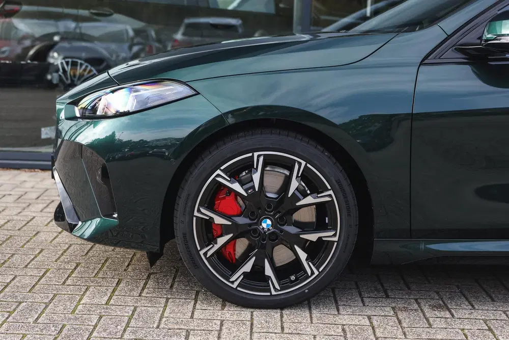 BMW 1-serie 120 M Sport Automaat uit 2026, foto 4
