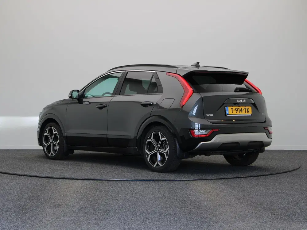 Kia Niro 1.6 GDi Hybrid ExecutiveLine uit 2023, foto 2