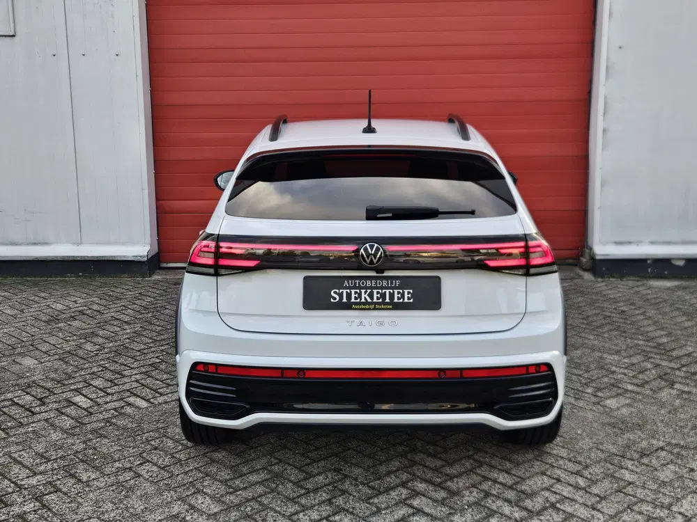 Volkswagen Taigo 1.0 TSI R-Line uit 2022, foto 10