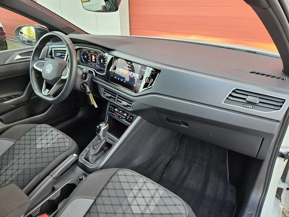 Volkswagen Taigo 1.0 TSI R-Line uit 2022, foto 11