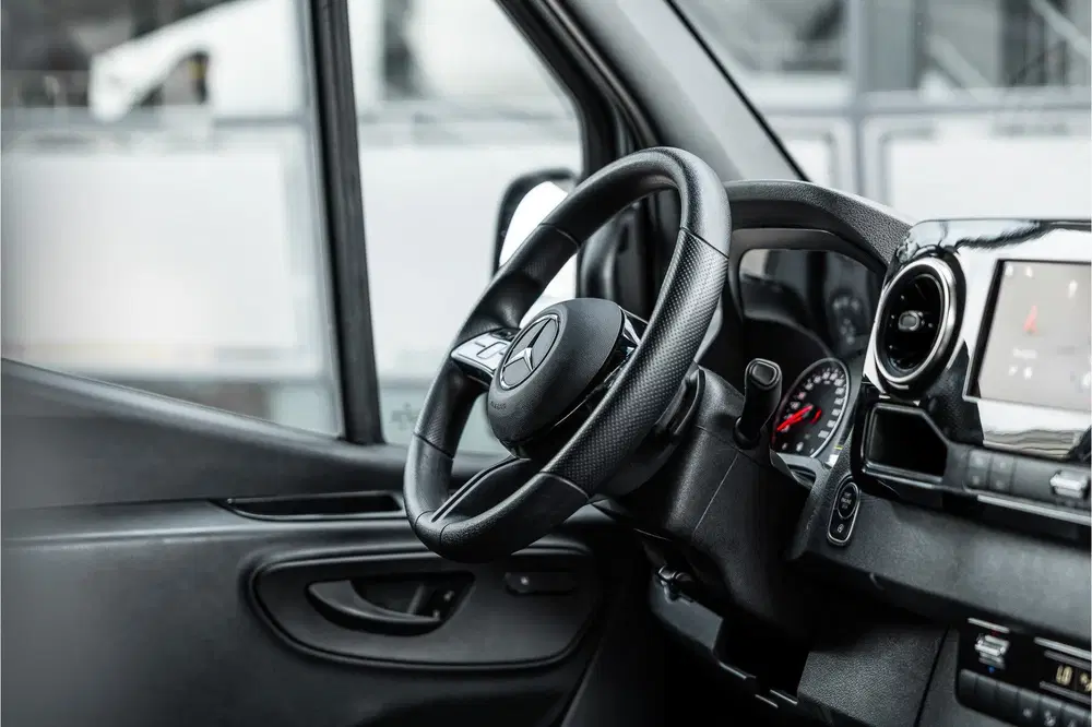 Mercedes-Benz Sprinter 317 1.9 CDI L2H2 uit 2024, foto 9
