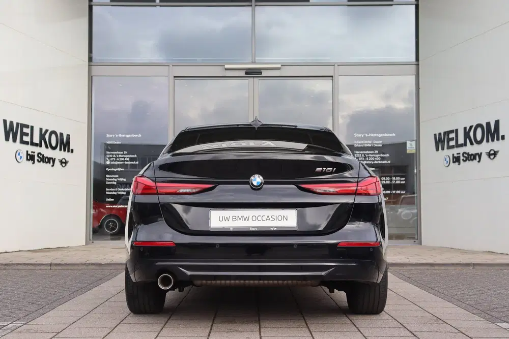 BMW 2-serie Coupé 218i Sport Line Automaat uit 2023, foto 8
