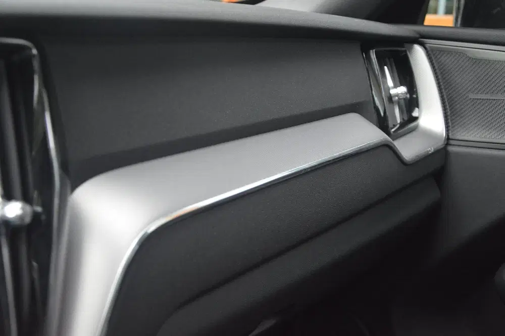 Volvo XC60 T8 Hybride AWD Ultra Black Edition uit 2024, foto 12