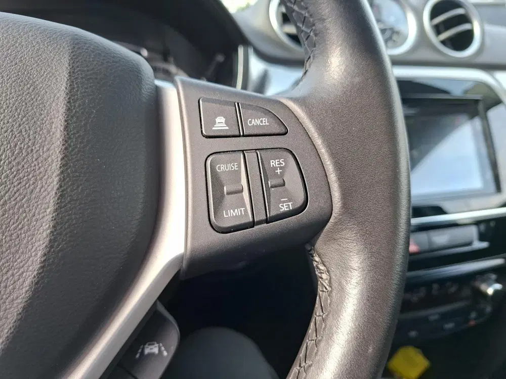 Suzuki Vitara 1.4 Boosterjet Stijl uit 2019, foto 15