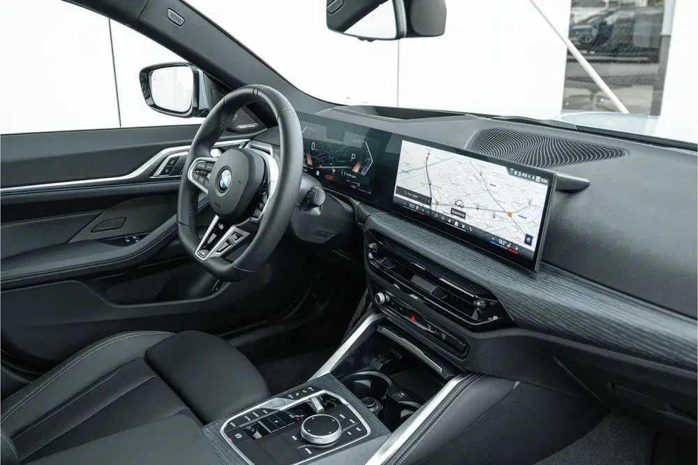 BMW 4-serie Coupé 420i High Executive M Sport Automaat uit 2026, foto 14
