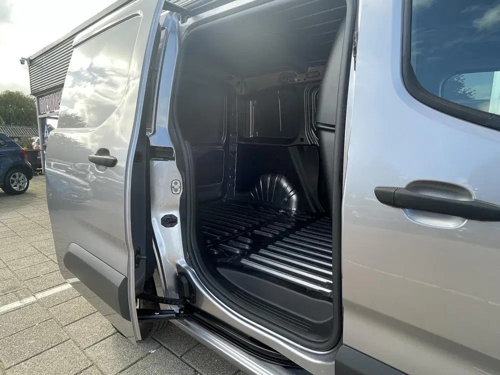 Peugeot Partner 1.5 BlueHDi 100 S&S L1 uit 2023, foto 11