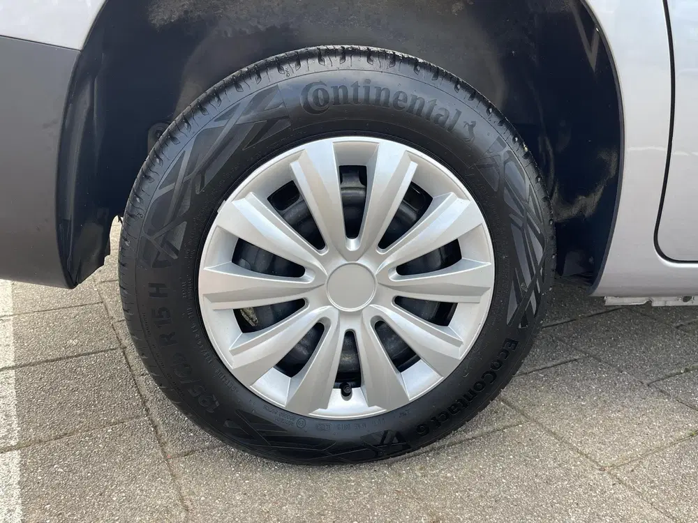 Peugeot Partner 1.5 BlueHDi 100 S&S L1 uit 2023, foto 8