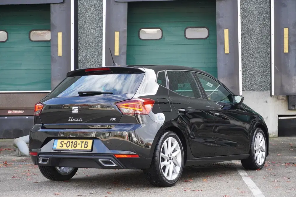 SEAT Ibiza 1.0 EcoTSI 95pk FR Business Intense uit 2023, foto 2