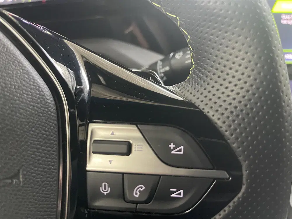 Peugeot 308 1.2 Puretech 130pk EAT8 GT *NAVI uit 2023, foto 10