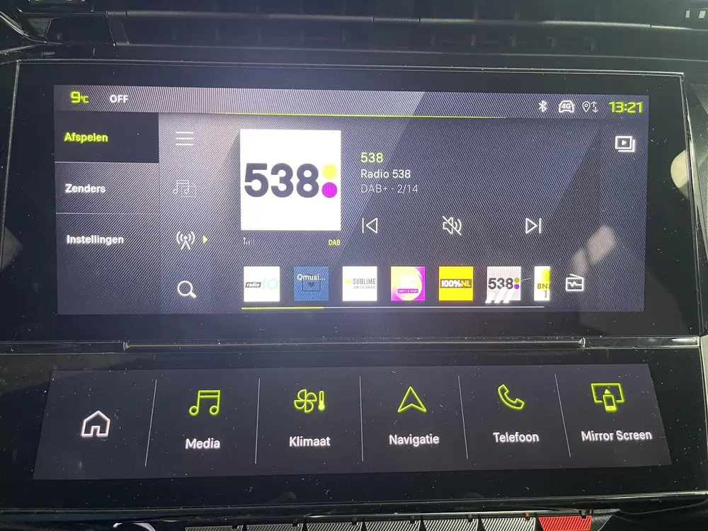 Peugeot 308 1.2 Puretech 130pk EAT8 GT *NAVI uit 2023, foto 15