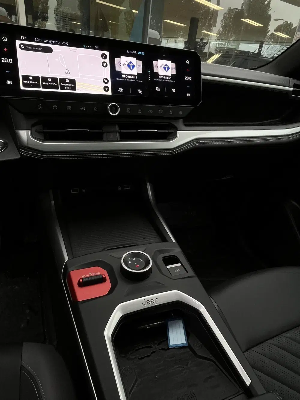 Jeep Compass First Edition 74 kWh uit 2026, foto 4
