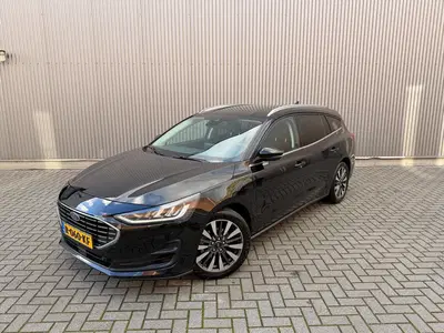 Ford Focus 1.0 EcoBoost Hybrid Titanium INCL BTW uit 2022