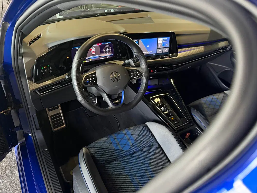Volkswagen Golf 8R uit 2023, foto 3