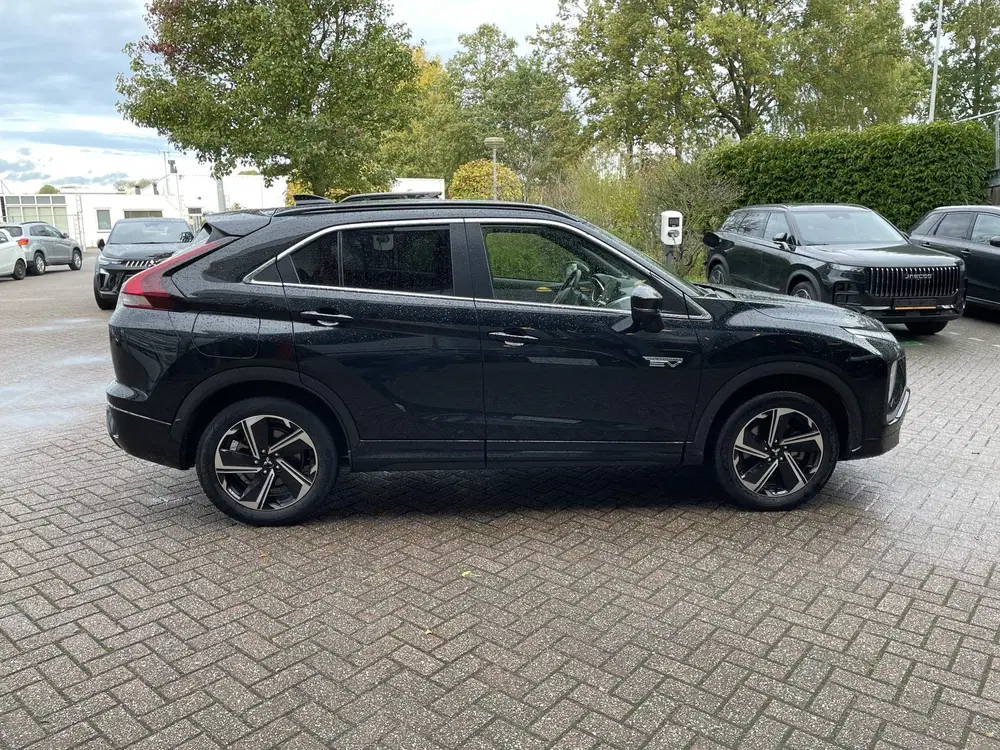 Mitsubishi Eclipse Cross 2.4 PHEV Instyle uit 2024, foto 6