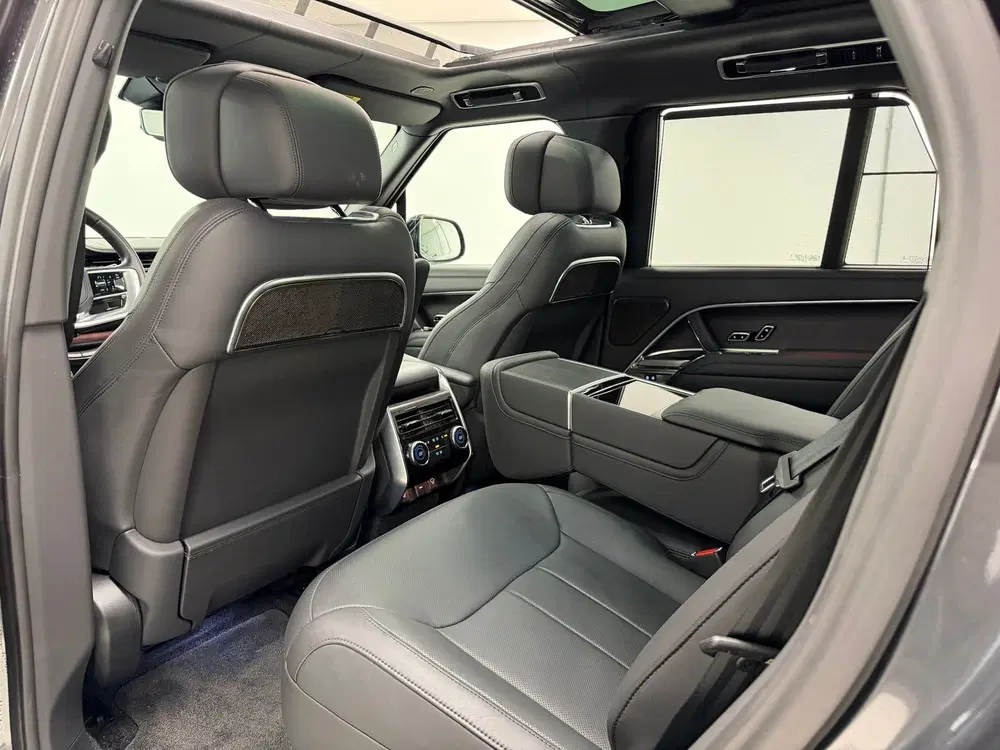 Land Rover Range Rover 3.0 P550e Autobiography PHEV uit 2024, foto 13