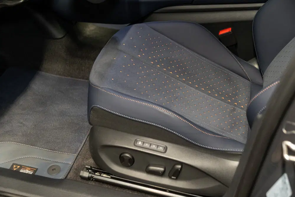 Cupra Tavascan Adrenaline uit 2026, foto 10