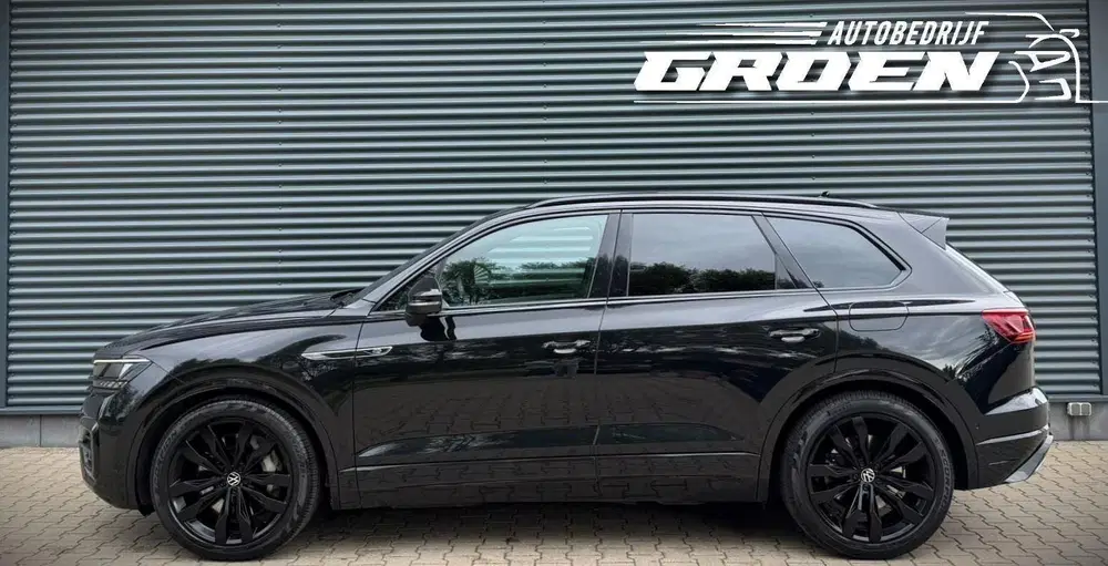 Volkswagen Touareg 3.0 TSi 4MOTION R-LINE PANO uit 2023, foto 15