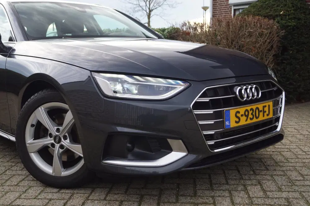 Audi A4 35 TFSI Advanced Edition Autom Sportst Nav uit 2023, foto 12